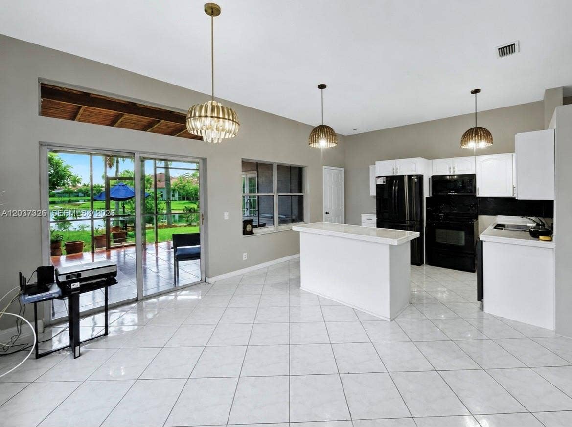 649 Willow Bend Road, Weston, FL 33327 Photo 8