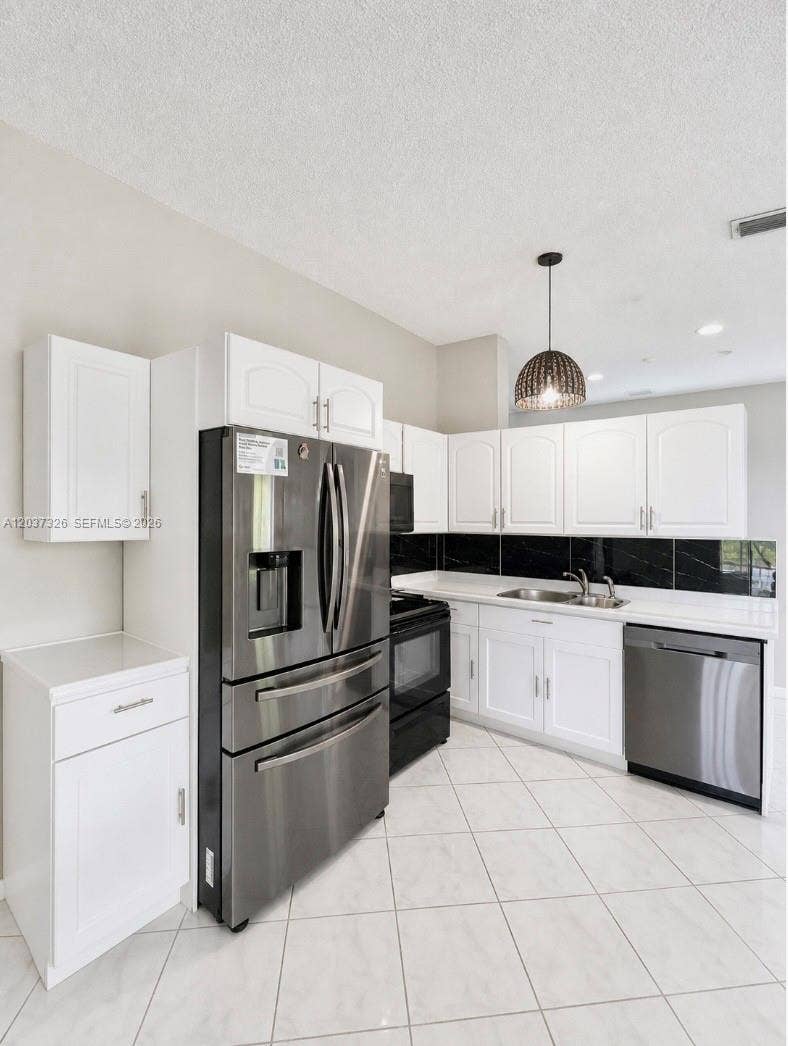 649 Willow Bend Road, Weston, FL 33327 Photo 10