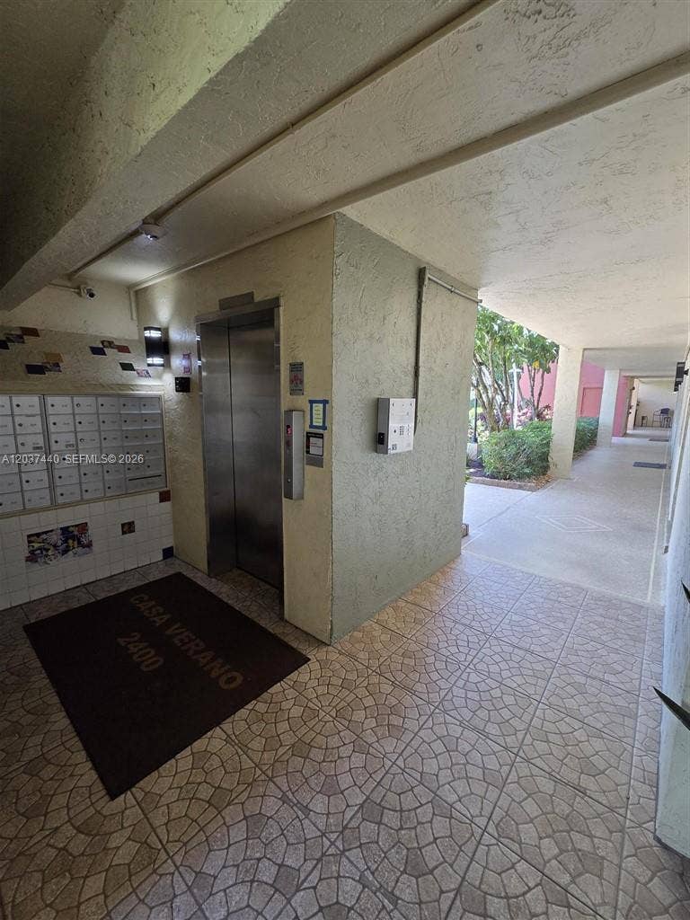 2400 NE 10th Street, #104, Pompano Beach, Pompano Beach, FL 33062 Photo 17