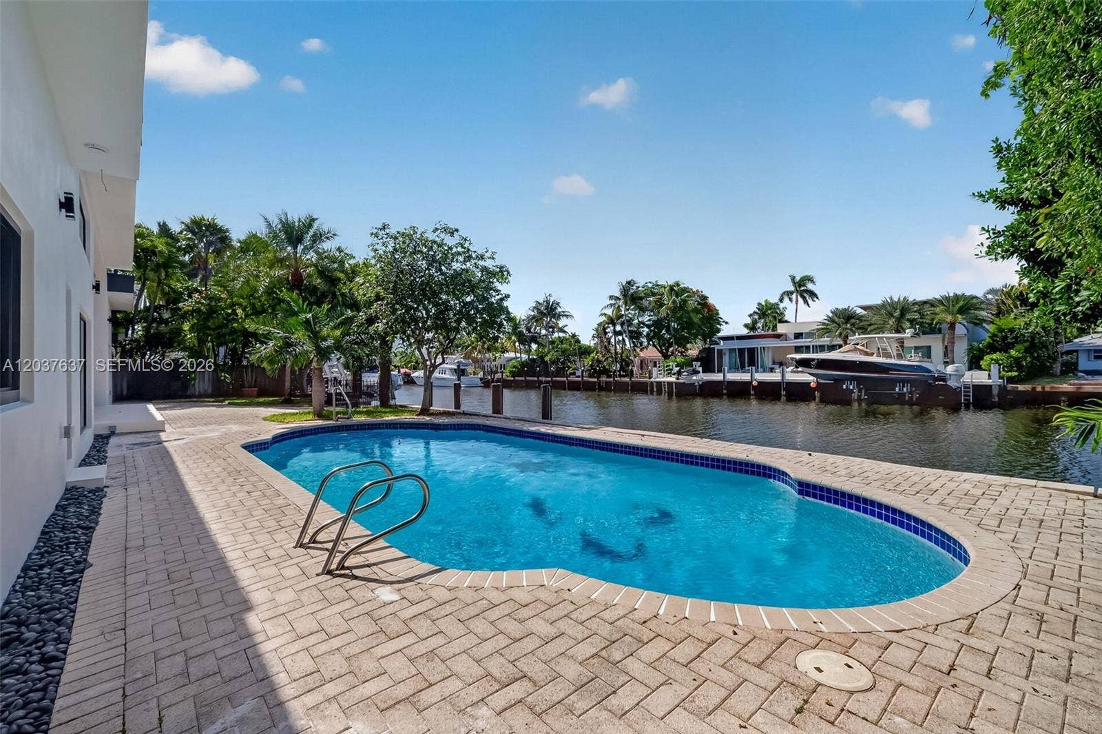 2832 NE 24th Court, Fort Lauderdale, FL 33305 Photo 16