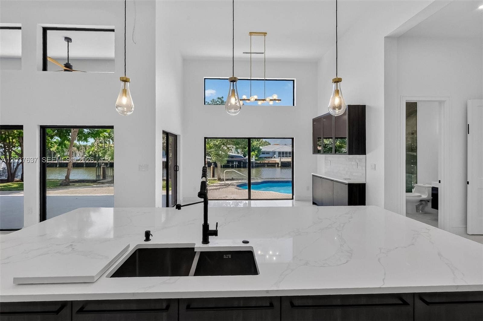 2832 NE 24th Court, Fort Lauderdale, FL 33305 Photo 17