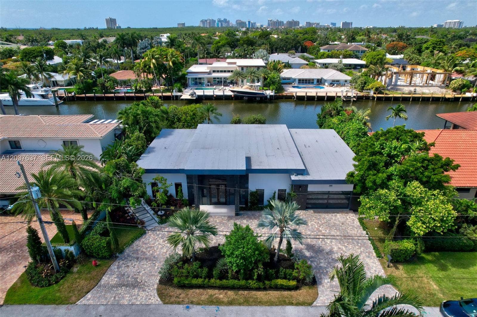 2832 NE 24th Court, Fort Lauderdale, FL 33305 Photo 9