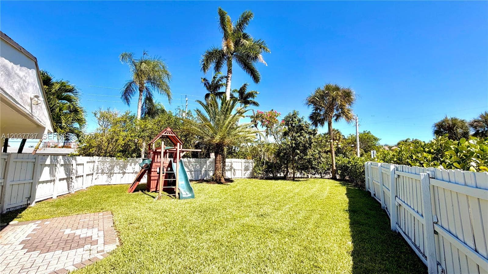 2409 Bayview Drive, Fort Lauderdale, FL 33305 Photo 30