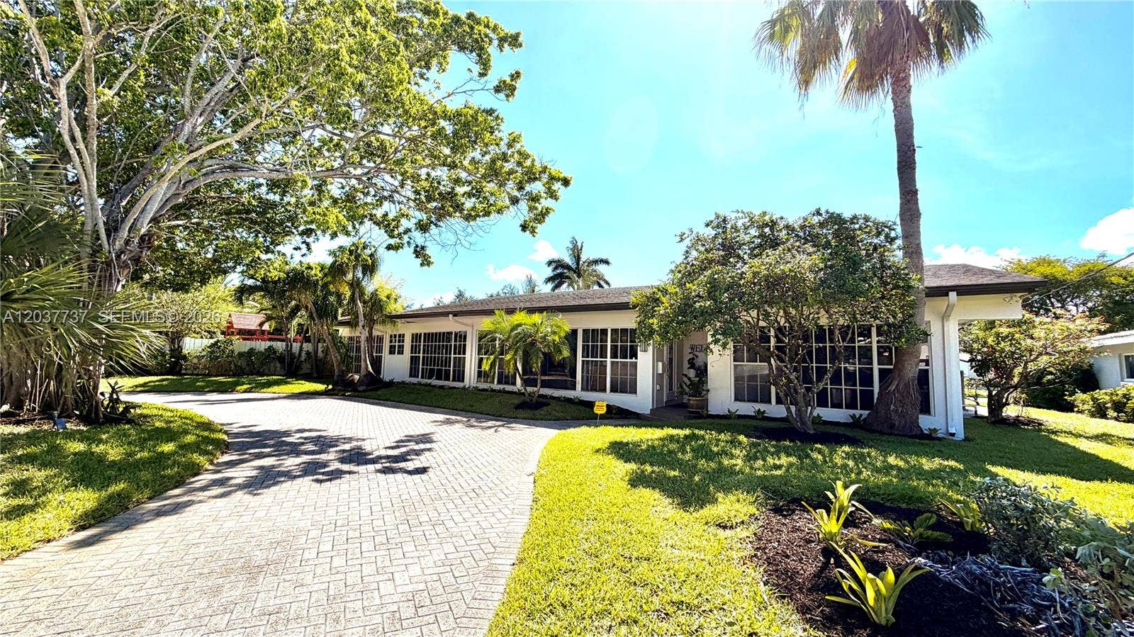 2409 Bayview Drive, Fort Lauderdale, FL 33305 Photo 6