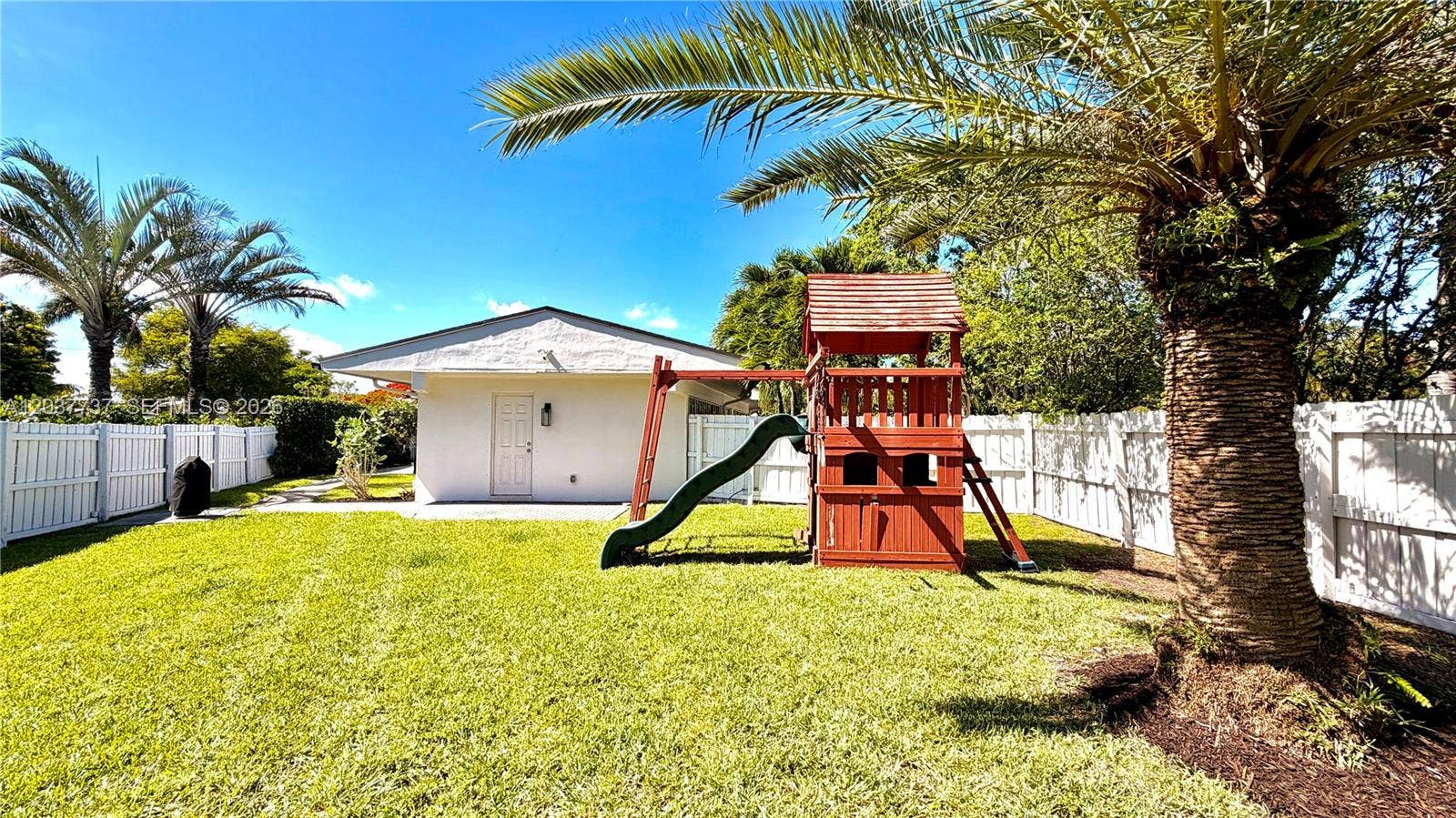 2409 Bayview Drive, Fort Lauderdale, FL 33305 Photo 33