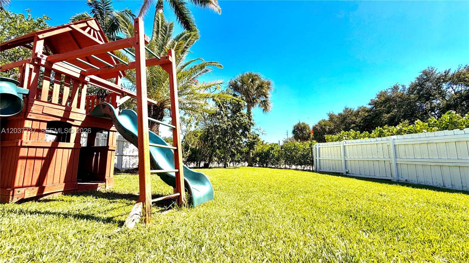 2409 Bayview Drive, Fort Lauderdale, FL 33305 Photo 34