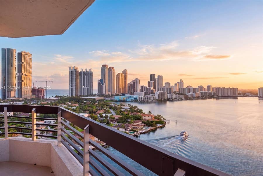 Property photo for 19195 NE 36th Court, #2301, Aventura, FL