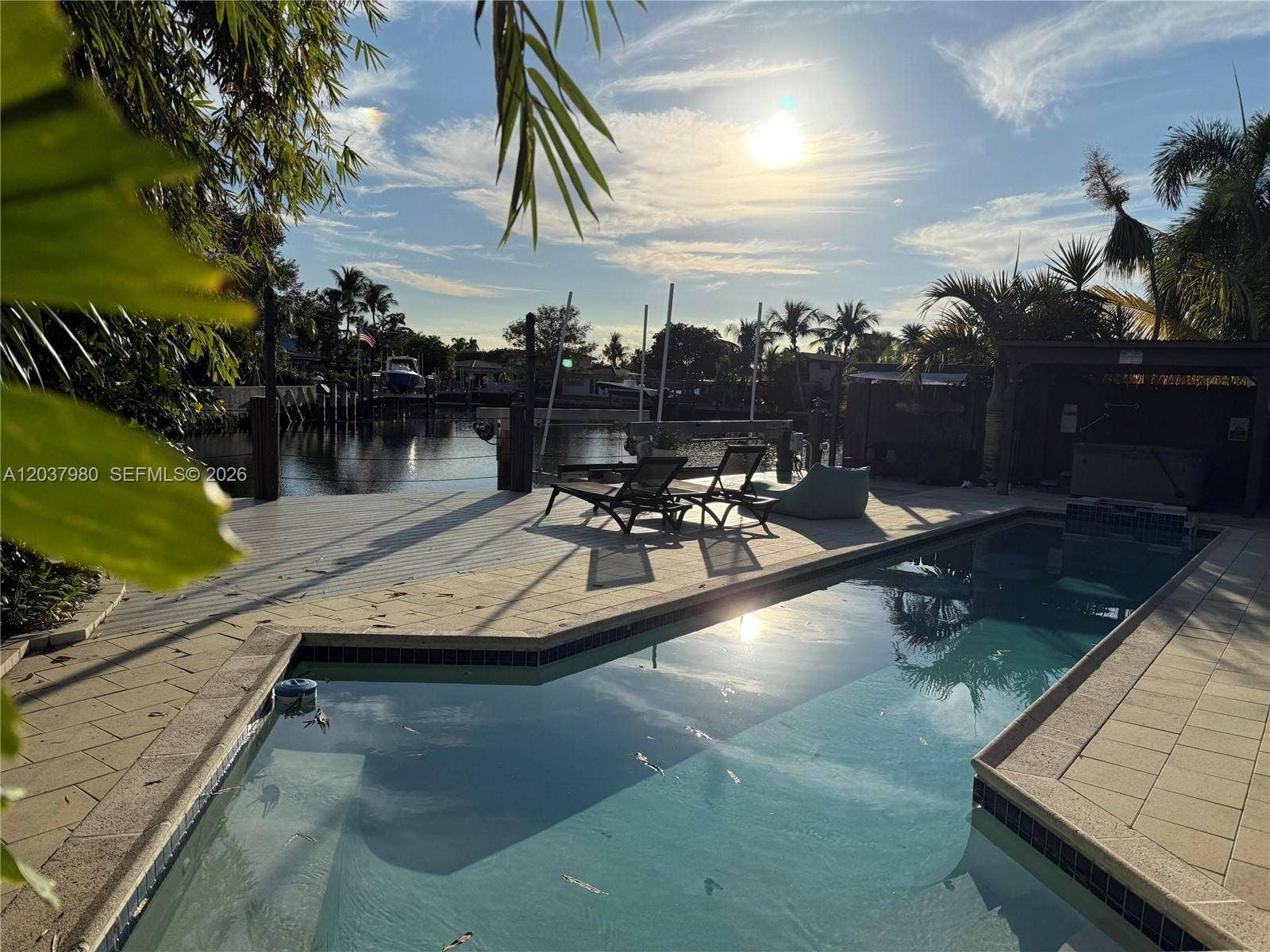 2100 NE 24th Street, Wilton Manors, FL 33305 Photo 6