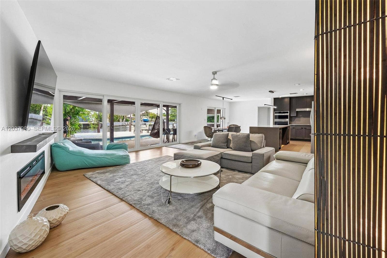 2100 NE 24th Street, Wilton Manors, FL 33305 Photo 18