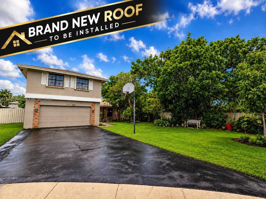 Property photo for 13870 Magnolia Court, Davie, FL