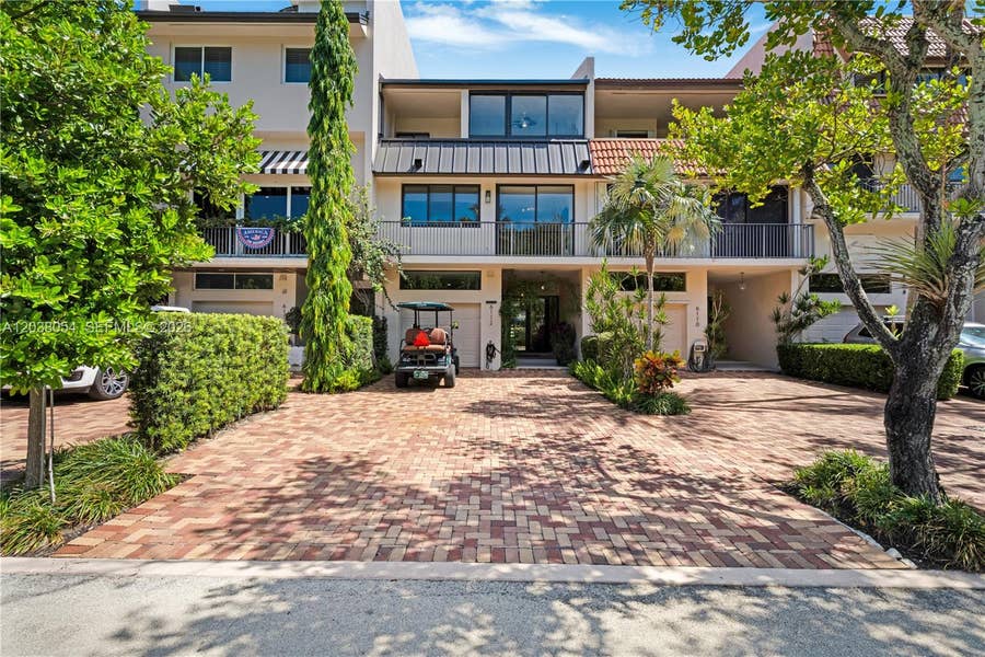 Property photo for 6112 Paradise Point Drive, Palmetto Bay, FL