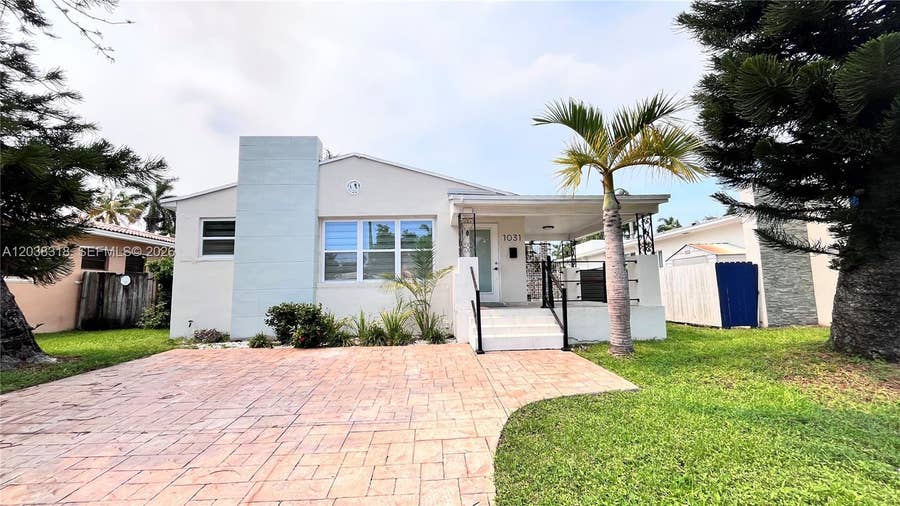 Property photo for 1031 Hollywood Boulevard, Hollywood, FL