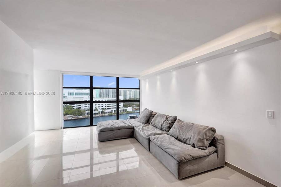 Property photo for 400 Leslie Drive, #1022, Hallandale Beach, FL