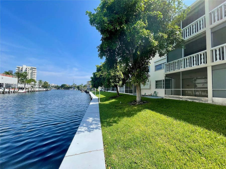 Property photo for 450 Paradise Isle Boulevard, #205, Hallandale Beach, FL