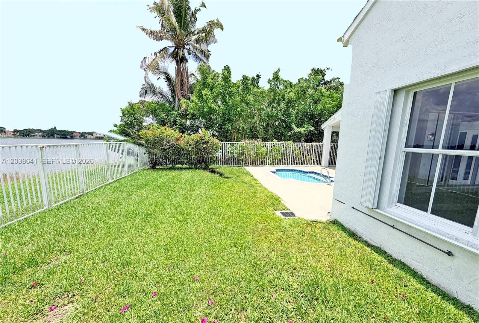 1212 Falls Boulevard, Weston, FL 33327 Photo 38