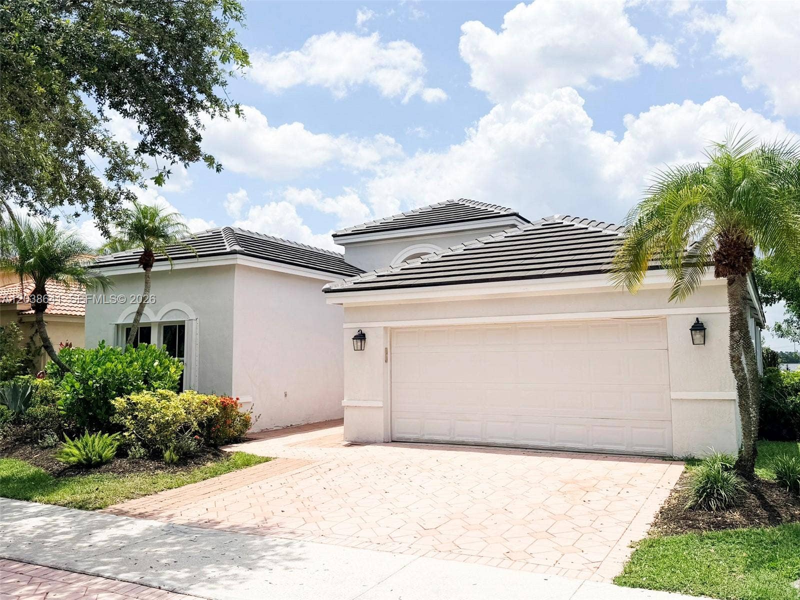1212 Falls Boulevard, Weston, FL 33327 Photo 3