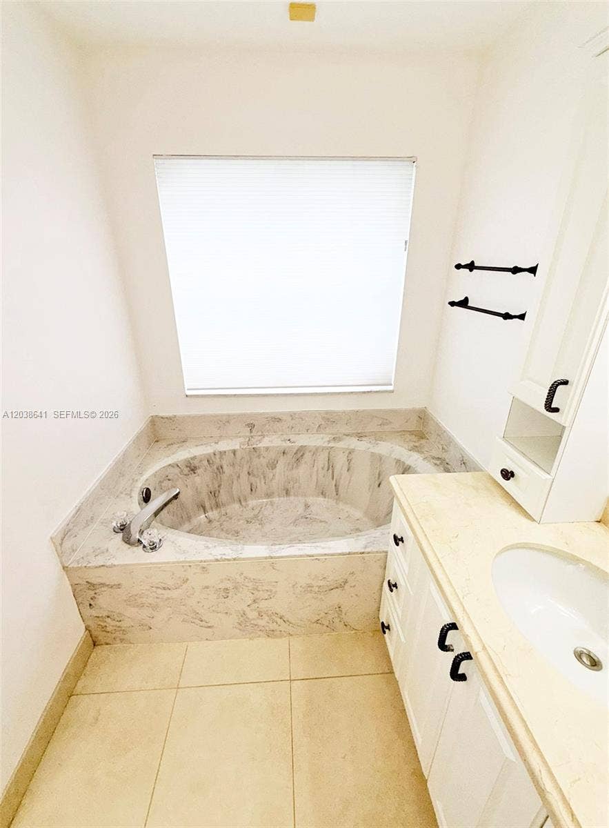 1212 Falls Boulevard, Weston, FL 33327 Photo 32