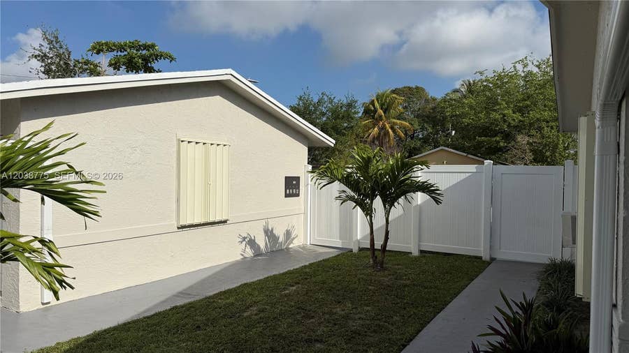 Property photo for 220 NW 12th Street, #4, Pompano Beach, FL