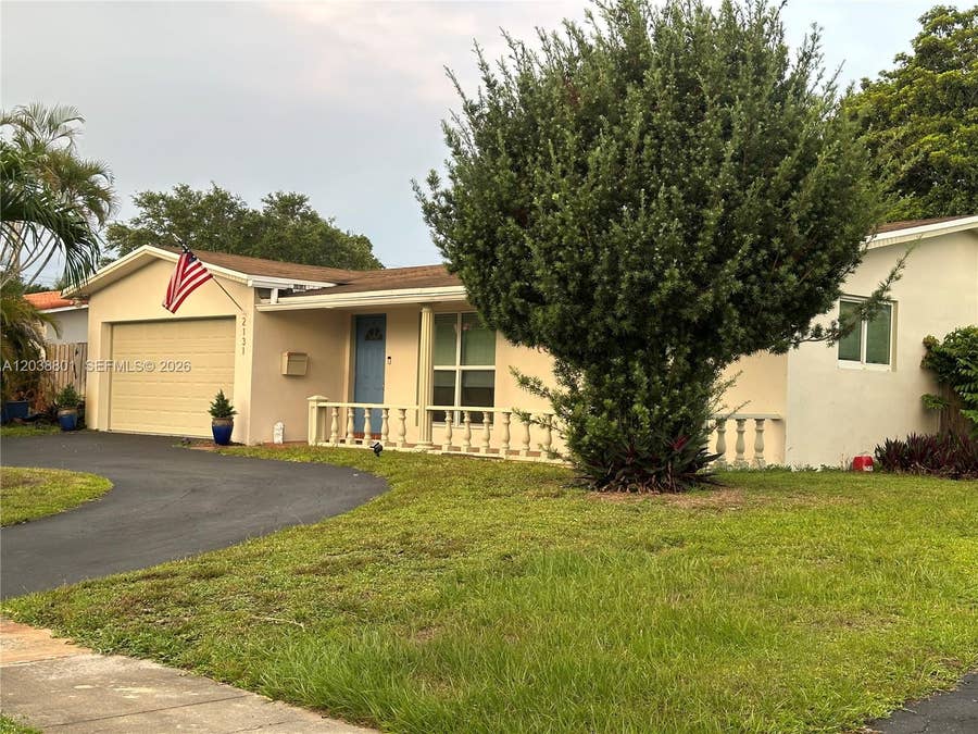 Property photo for 2121 N 52nd Avenue, Hollywood, FL
