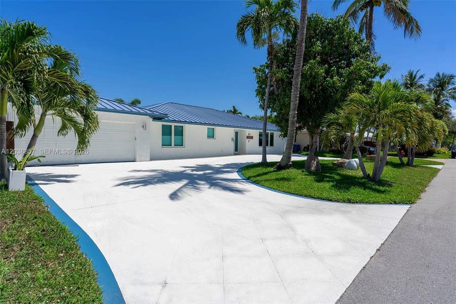 Property photo for 2711 NE 57th Court, Fort Lauderdale, FL