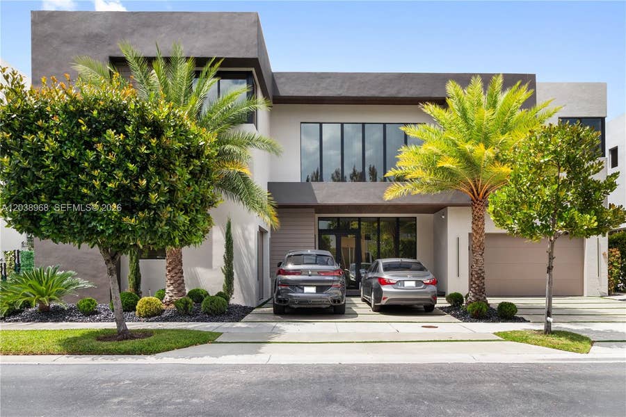 Property photo for 10261 NW 74th Terrace, Doral, FL