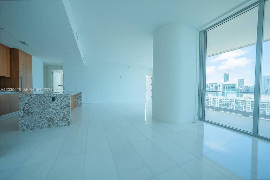 Property photo for 175 SE 25th Road, #2704, Miami, FL