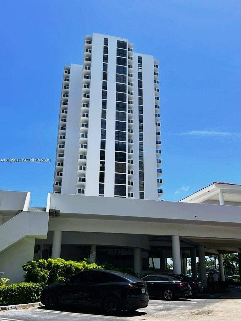 Property photo for 20515 E Country Club Drive, #142, Aventura, FL