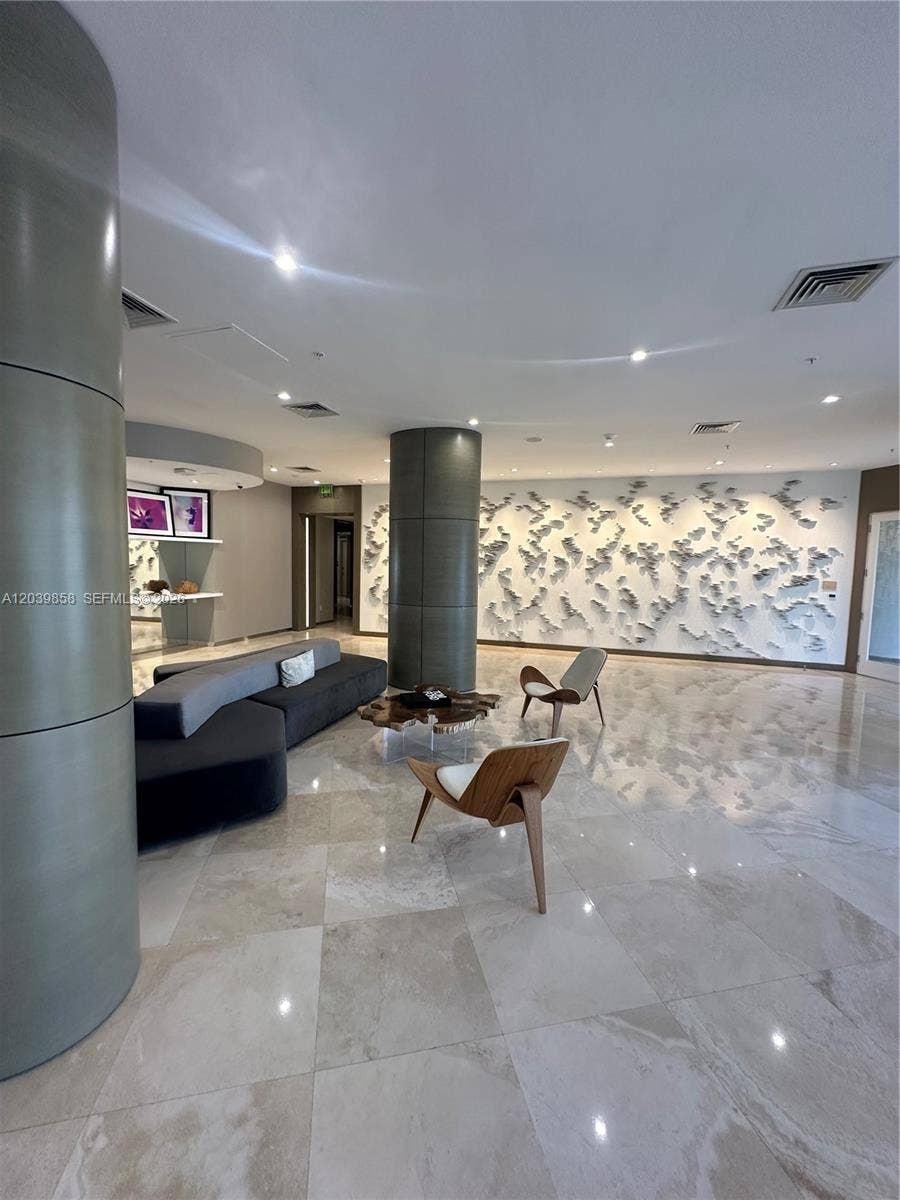 Bal Harbour, FL 33180 Photo 17