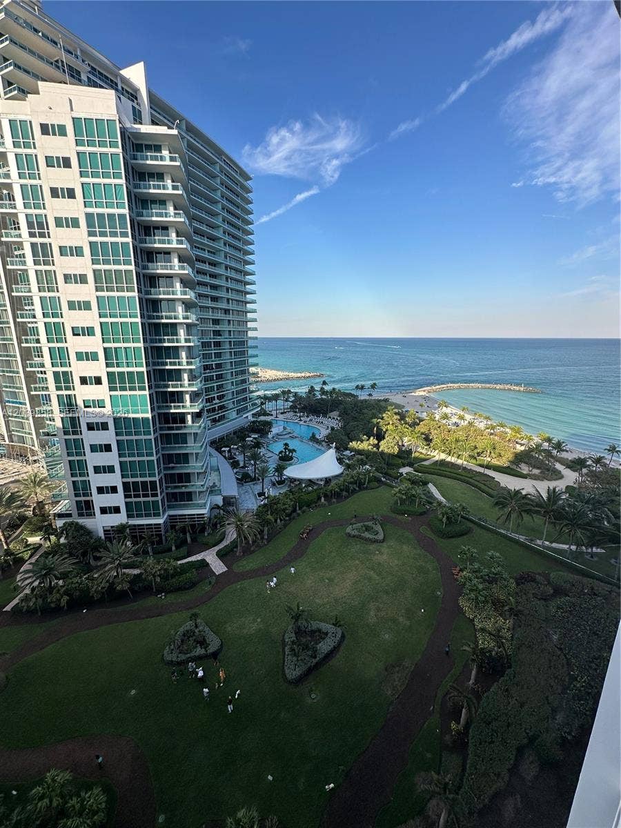 Bal Harbour, FL 33180 Photo 2