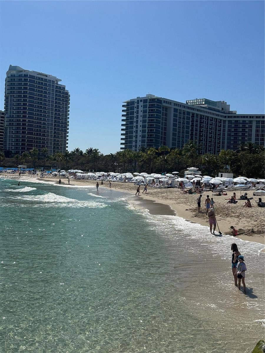 Bal Harbour, FL 33180 Photo 14