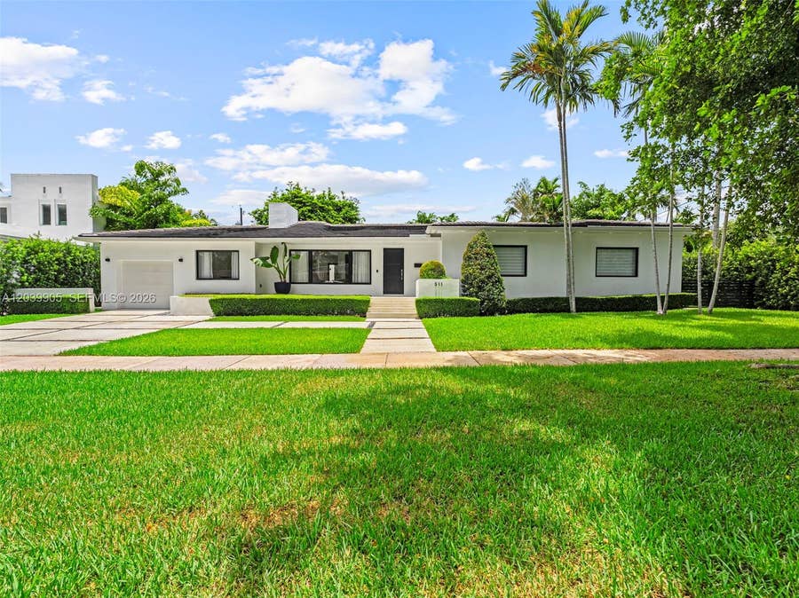 Property photo for 511 Perugia Avenue, Coral Gables, FL