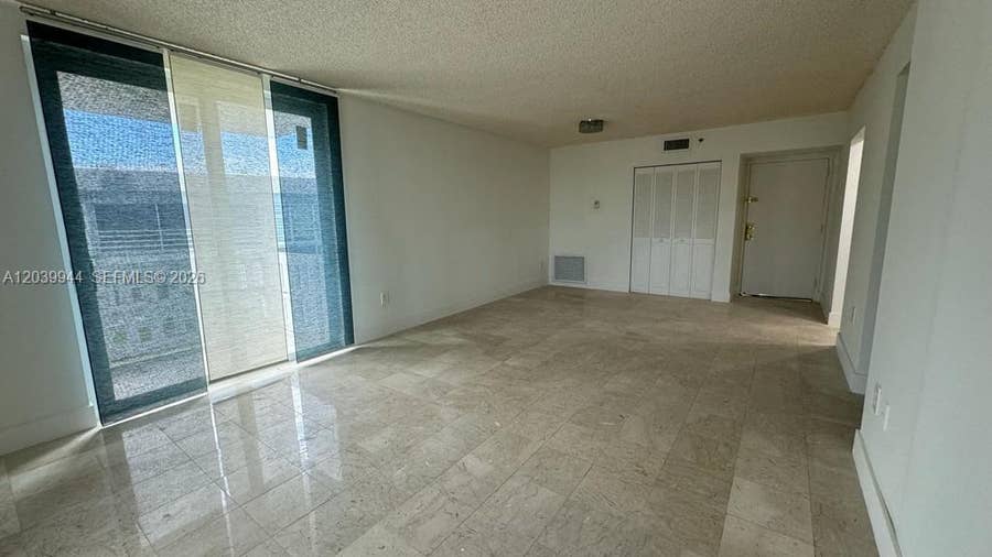 Property photo for 919 Hillcrest Drive, #201, Hollywood, FL