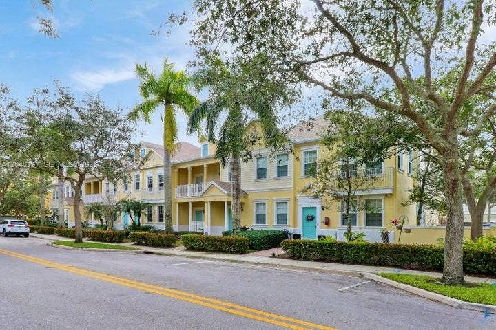 Property photo for 118 Seagrape Drive, #105, Jupiter, FL
