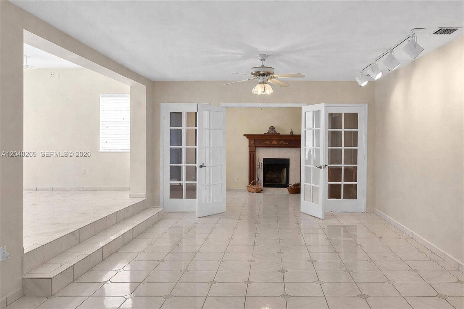 5309 Alton Road, Miami Beach, FL 33140 The first floor