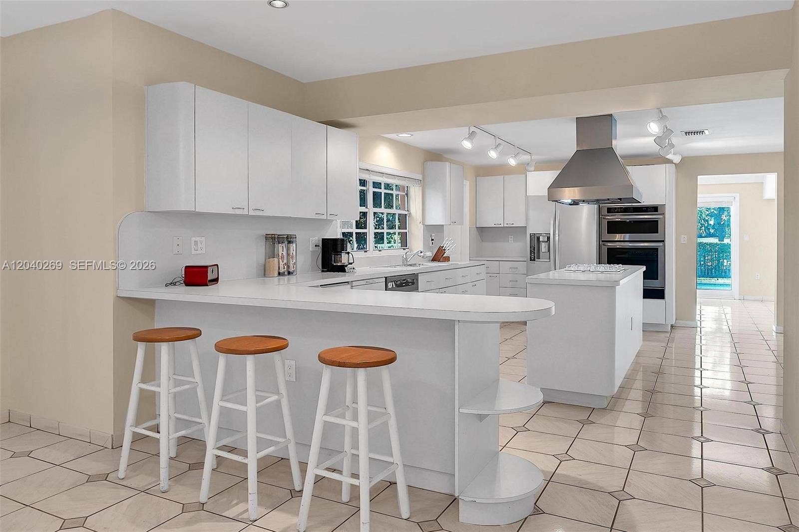 5309 Alton Road, Miami Beach, FL 33140 The first floor
