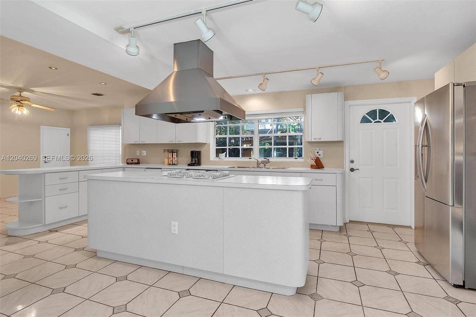 5309 Alton Road, Miami Beach, FL 33140 The first floor