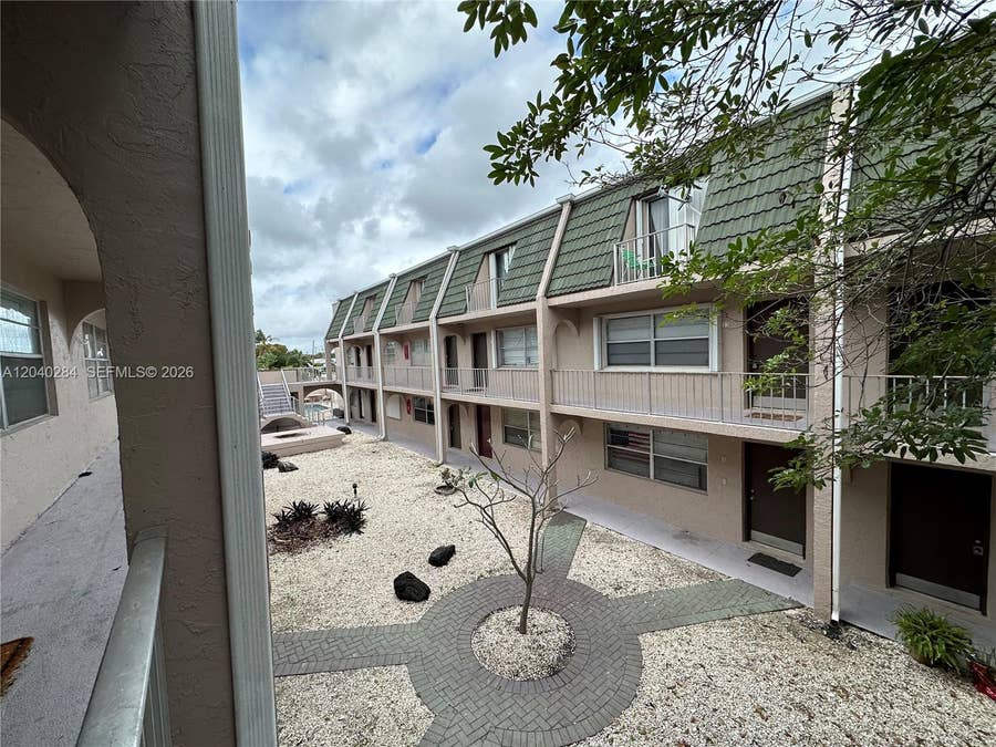 Property photo for 1100 SE 4th Avenue, #32, Deerfield Beach, FL