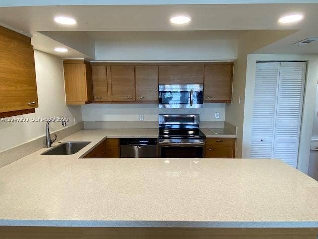 520 Orton Avenue, #503, Fort Lauderdale, Fort Lauderdale, FL 33304 Photo 7