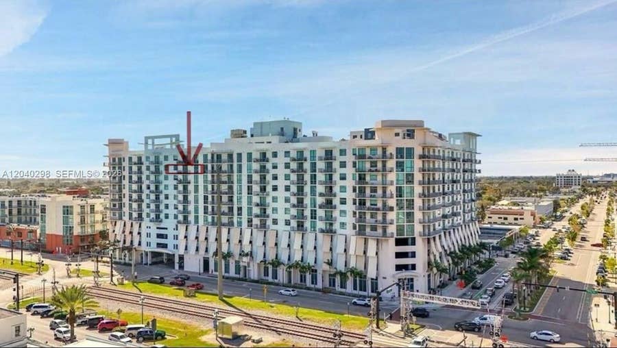 Property photo for 140 S Dixie Highway, #921, Hollywood, FL