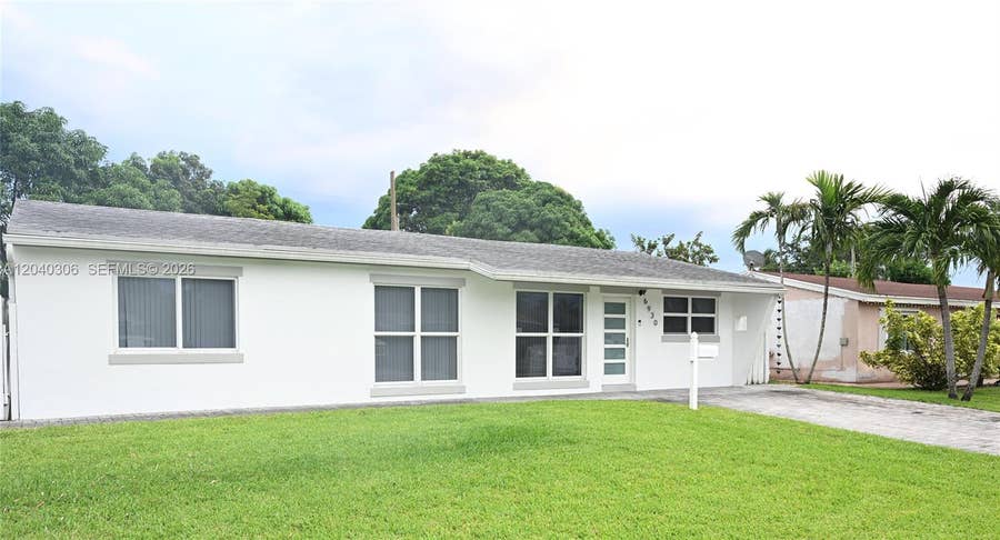 Property photo for 6930 Coolidge Street, Hollywood, FL