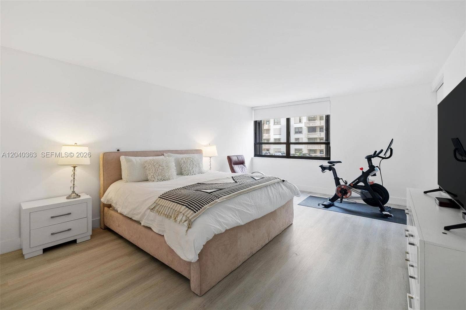 10175 Collins Avenue, #103, Bal Harbour, FL 33154 Photo 23