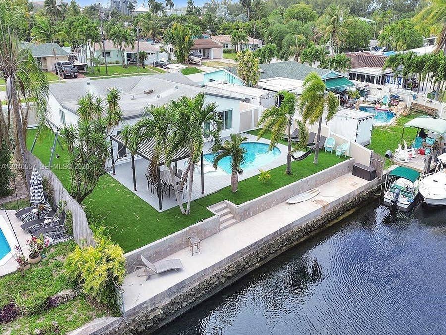 Property photo for 4480 SW 34th Drive, Dania Beach, FL