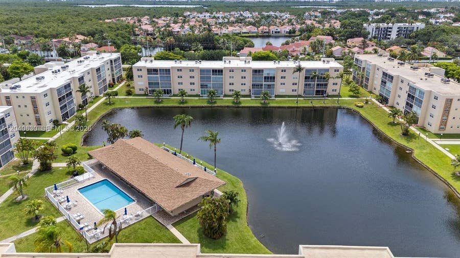 Property photo for 414 SE 10th Street, #108, Dania Beach, FL