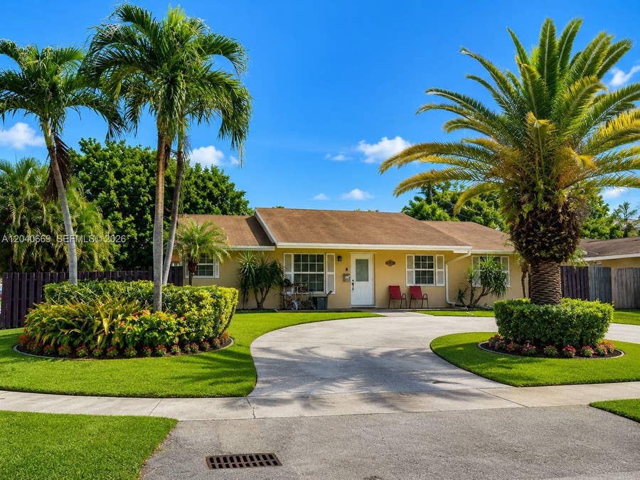 Property photo for 6645 Franklin Street, Hollywood, FL