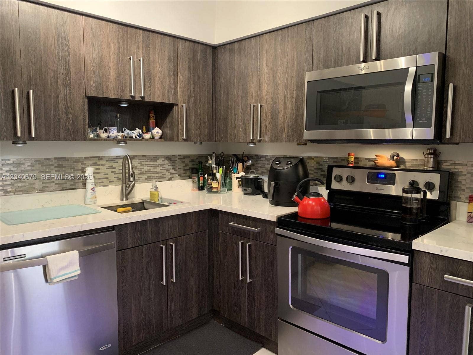 5700 Collins Avenue, #12N, Miami Beach, FL 33140 Photo 9