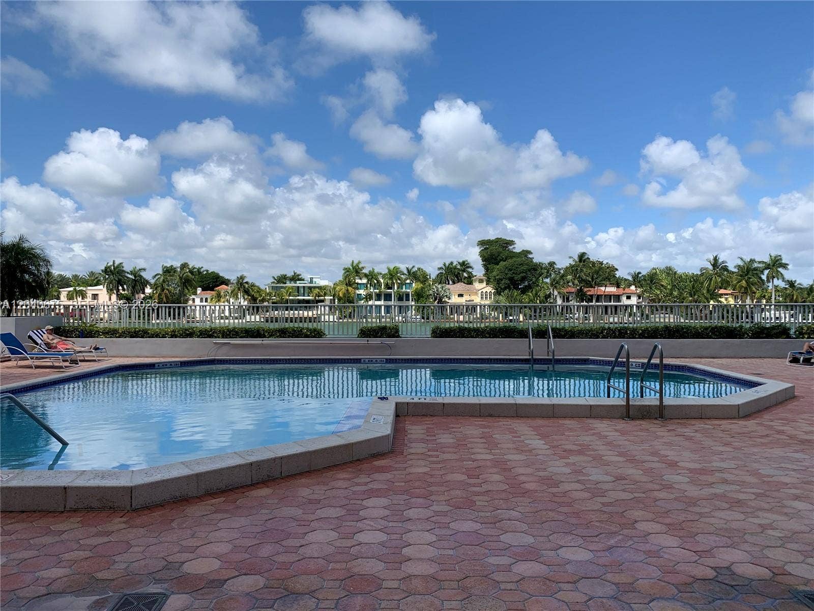 5700 Collins Avenue, #12N, Miami Beach, FL 33140 Photo 24