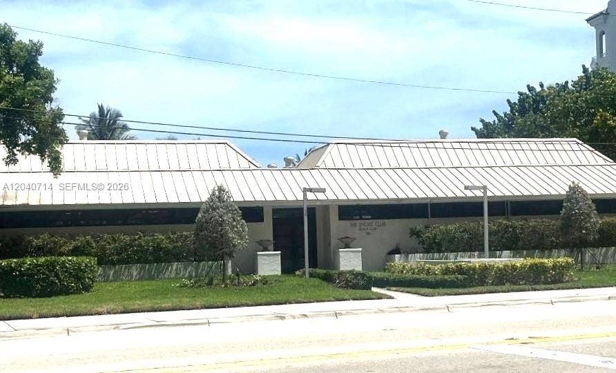 1901 N Ocean Boulevard, #7E, Fort Lauderdale, Fort Lauderdale, FL 33305 Clubhouse
