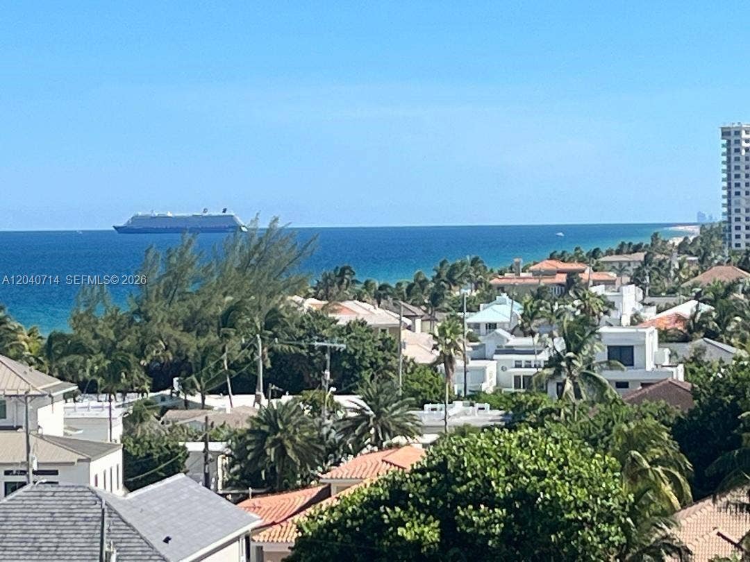 1901 N Ocean Boulevard, #7E, Fort Lauderdale, Fort Lauderdale, FL 33305 Watch cruise ships coming & going!