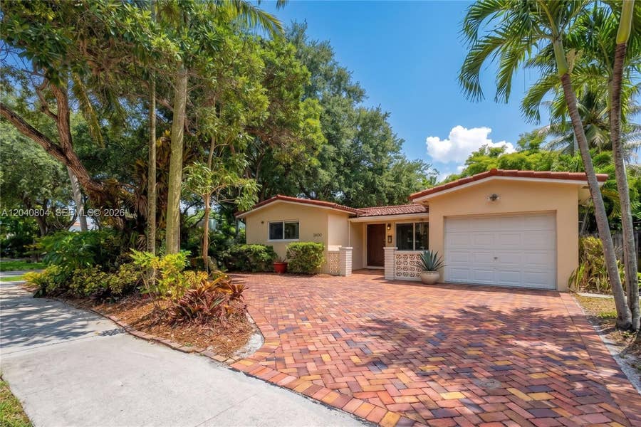 Property photo for 3800 W Park Road, Hollywood, FL