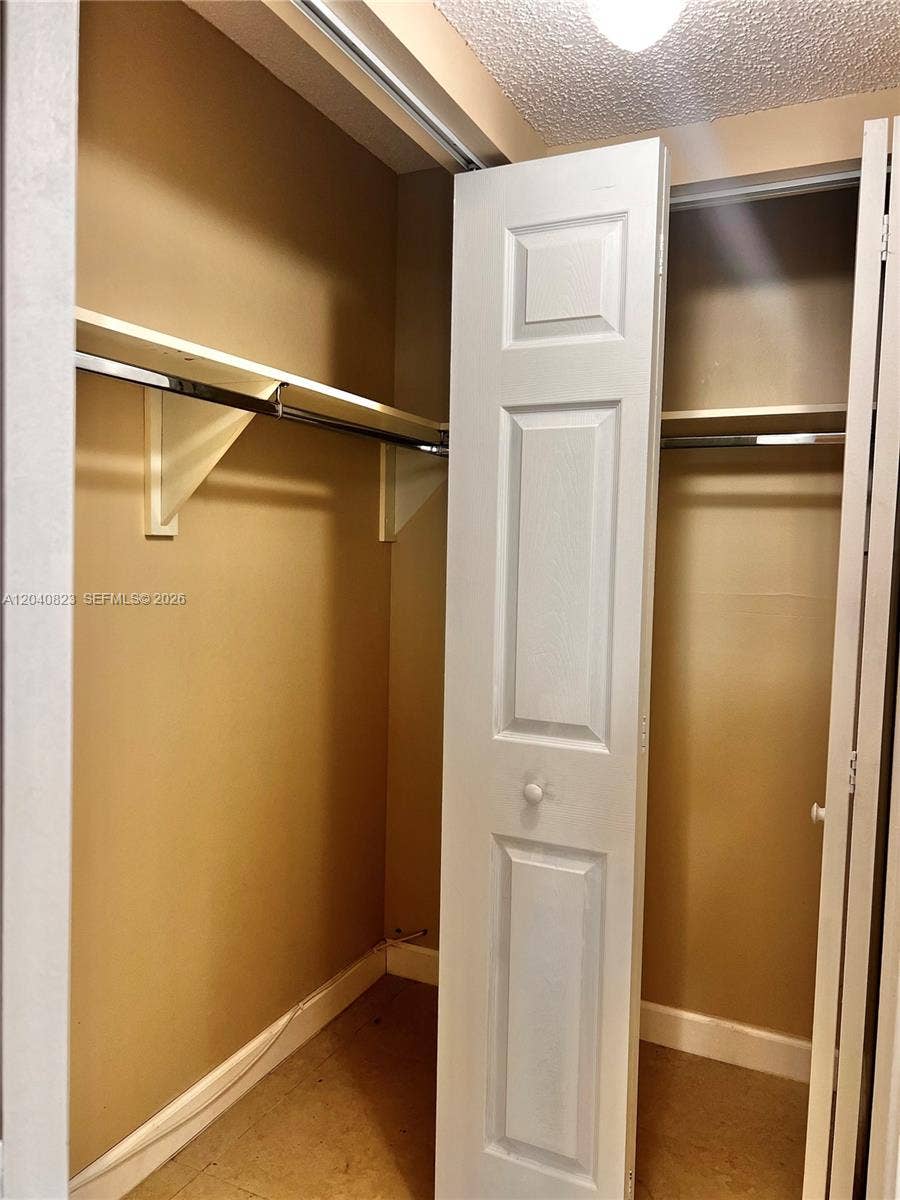 9235 Lagoon Place, #109, Davie, FL 33324 Photo 10